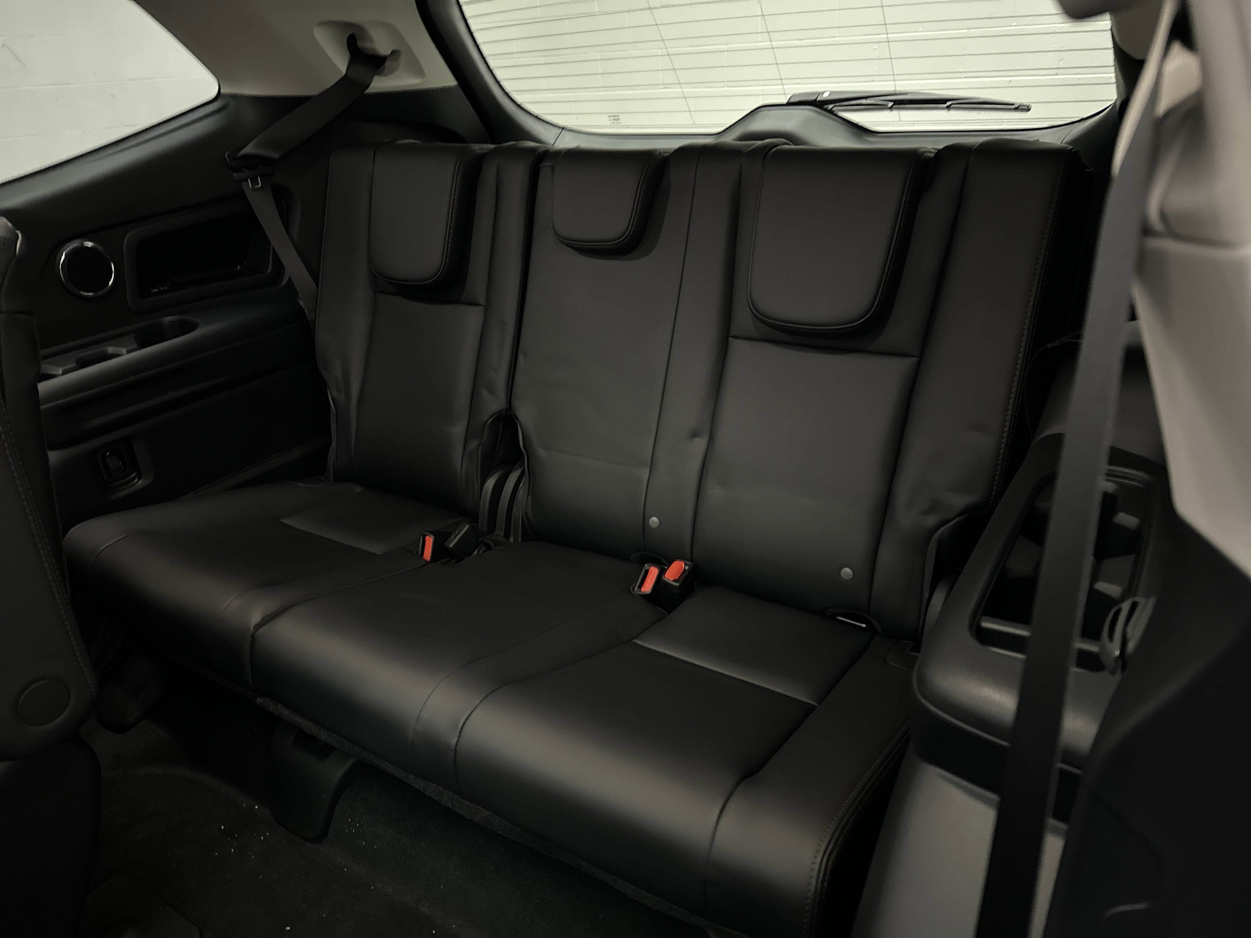 New 2026 Subaru Ascent Limited Bronze image 25