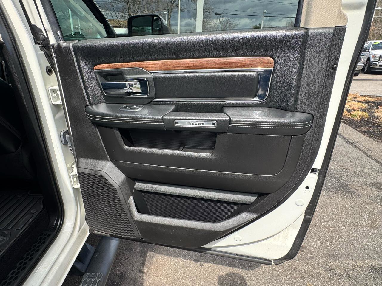 Used 2018 RAM 2500 Laramie w/ Sport Appearance Group image 56