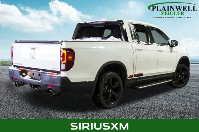 Used 2022 Honda Ridgeline Black Edition image 3