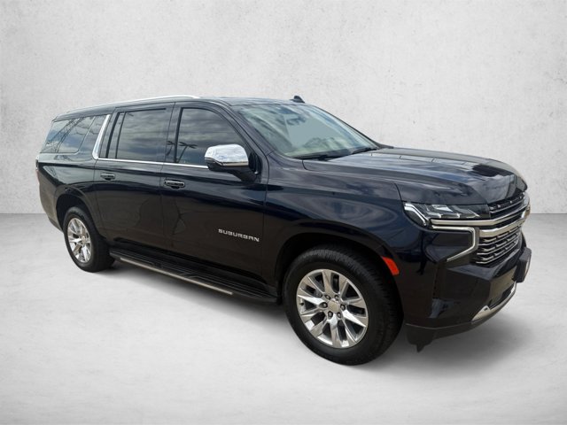 Used 2021 Chevrolet Suburban Premier AWD/4WD image 2