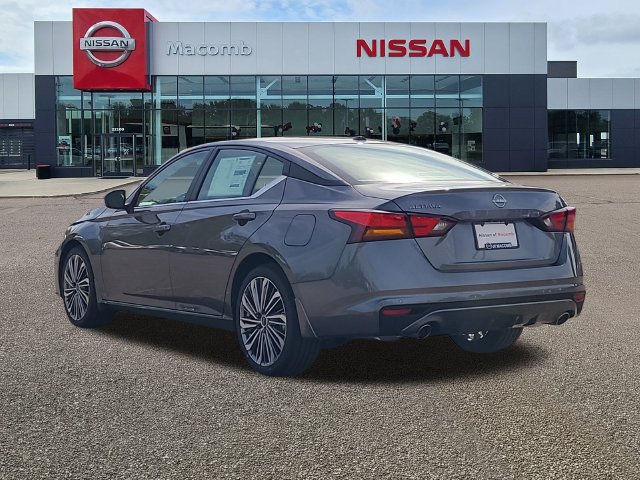 New 2026 Nissan Altima 2.5 SV w/ SV Premium Package FWD image 5