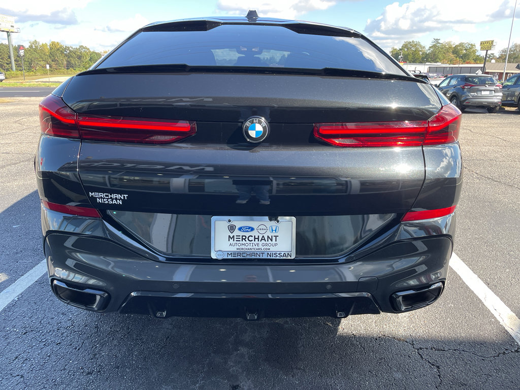 Used 2024 BMW X6 xDrive40i w/ Executive Package image 22