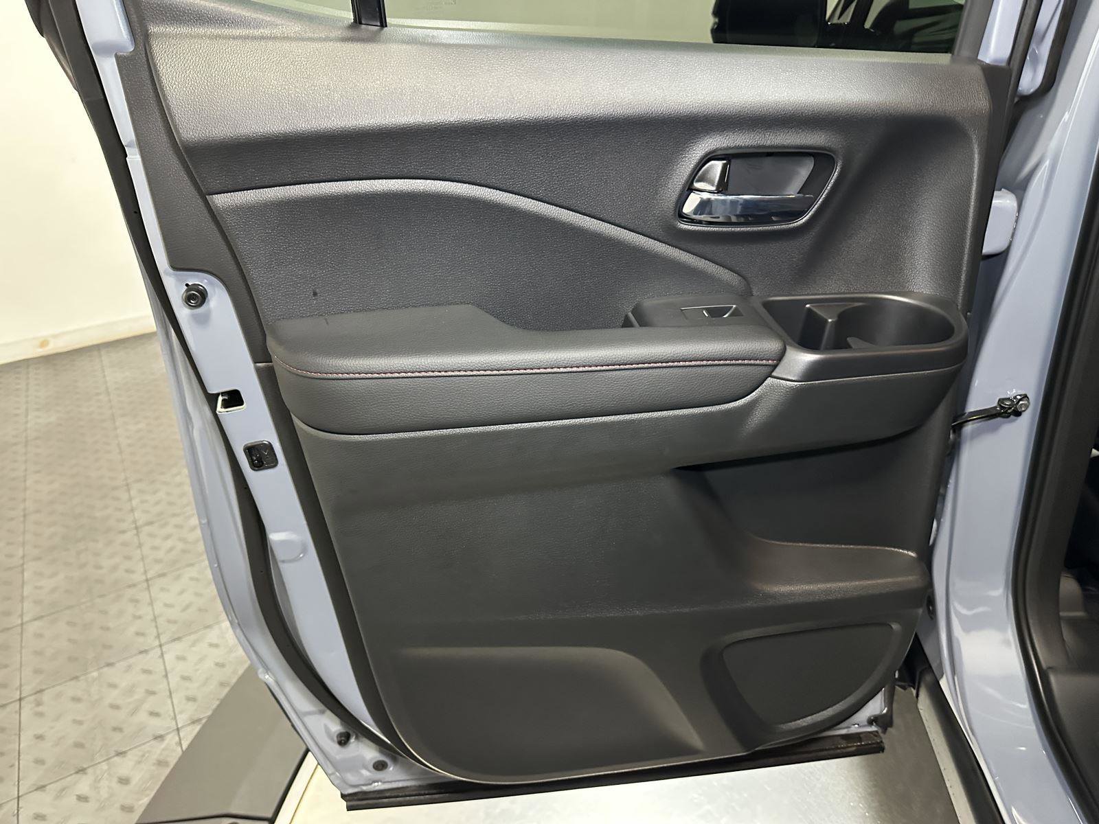 New 2026 Honda Ridgeline Black Edition image 24