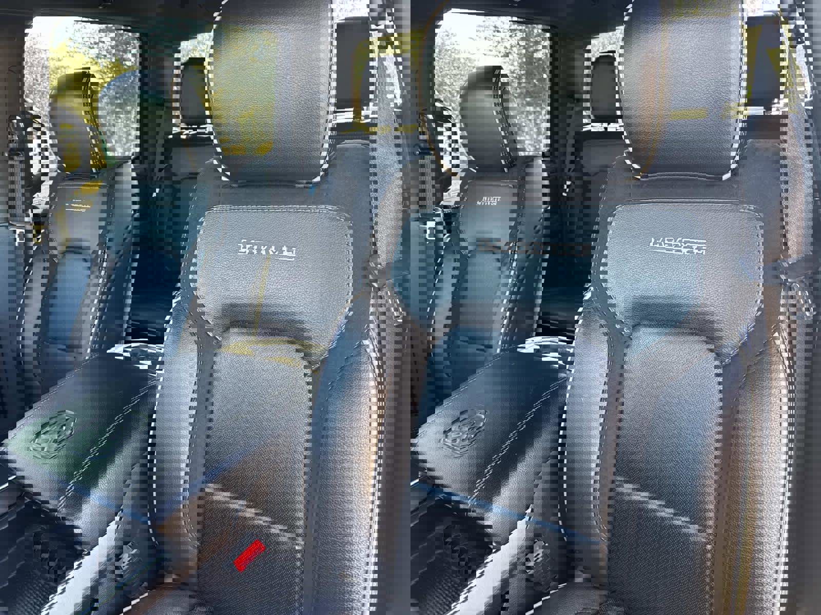 Used 2024 RAM 1500 Laramie image 20