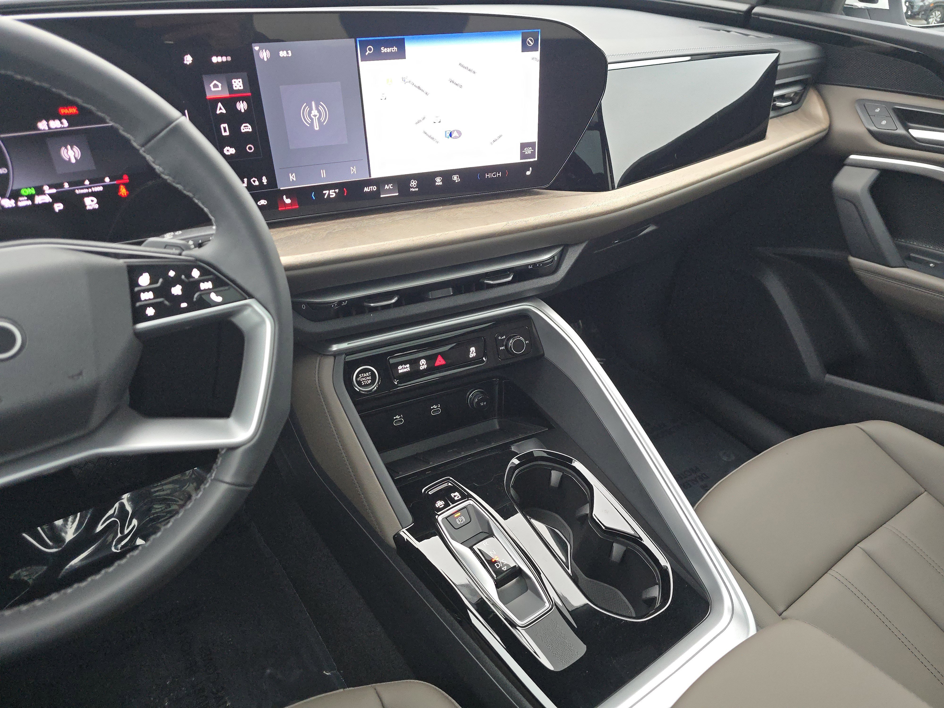 New 2025 Audi Q5 Premium image 24