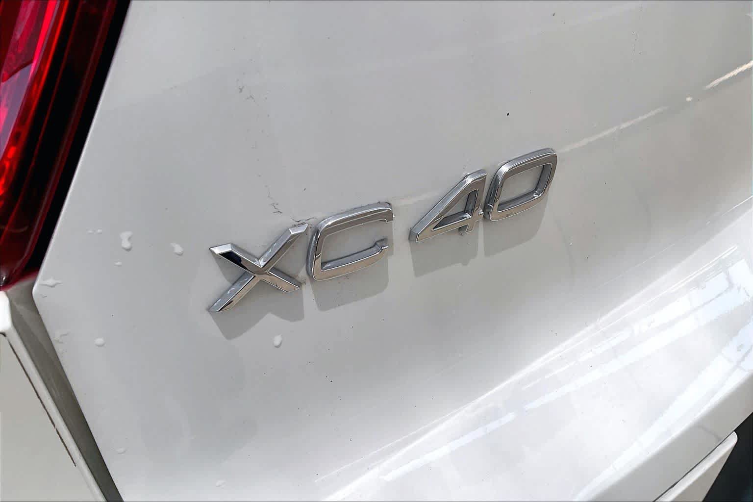Used 2023 Volvo XC40 Recharge Ultimate AWD/4WD image 29