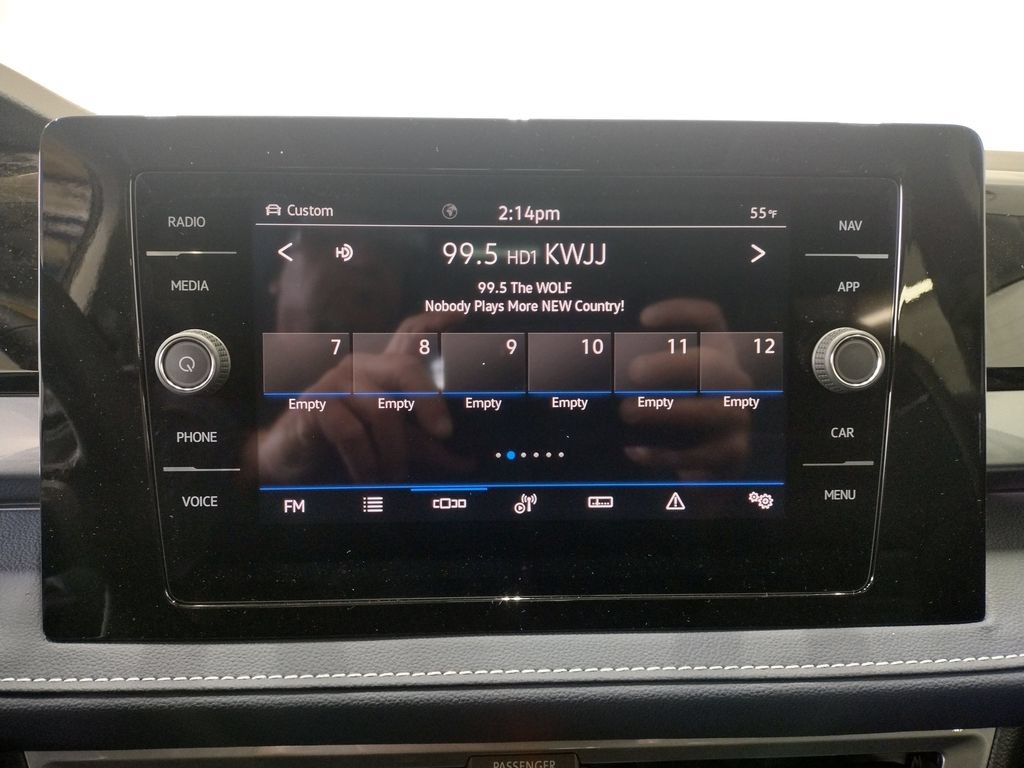 New 2026 Volkswagen Taos SEL AWD/4WD image 27