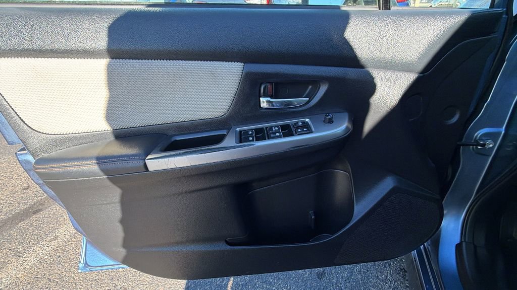 Used 2016 Subaru Crosstrek 2.0i Premium w/ Popular Package #2 image 17