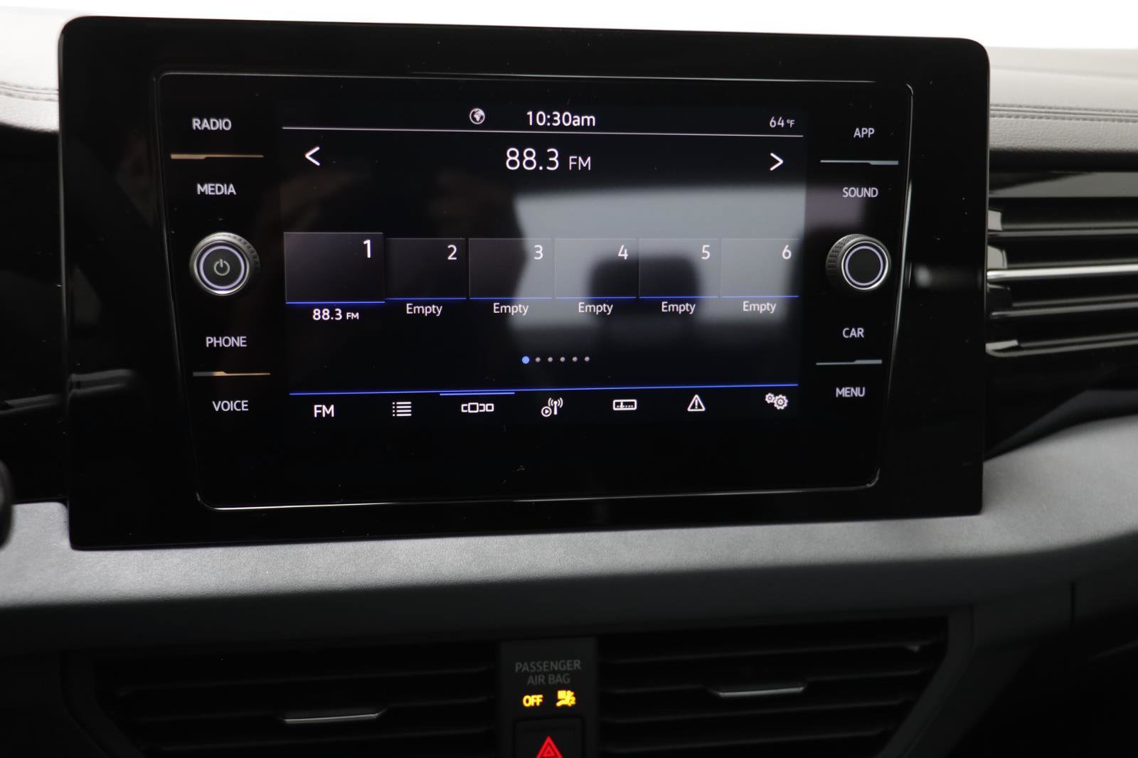 New 2026 Volkswagen Jetta SE image 8