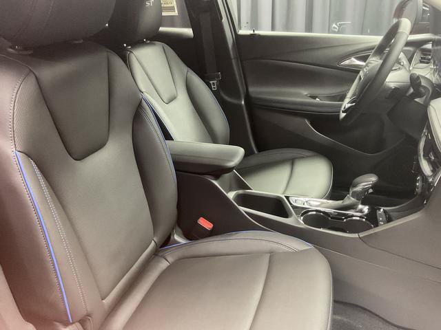 New 2026 Buick Encore GX Sport Touring w/ Comfort Package FWD image 18