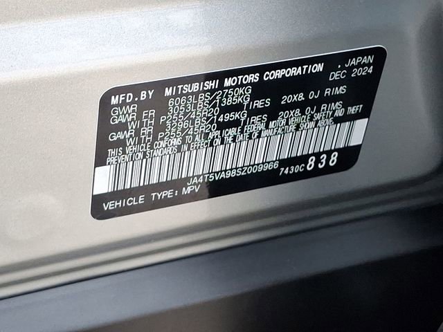 New 2025 Mitsubishi Outlander SE image 14