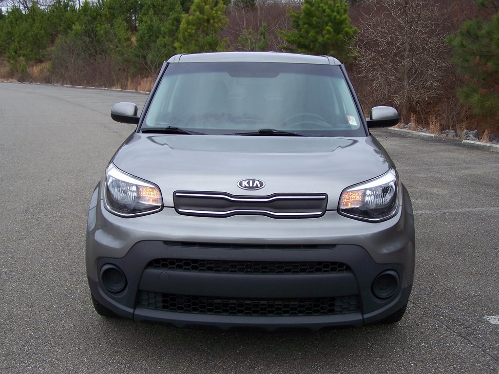 Used 2019 Kia Soul FWD image 33