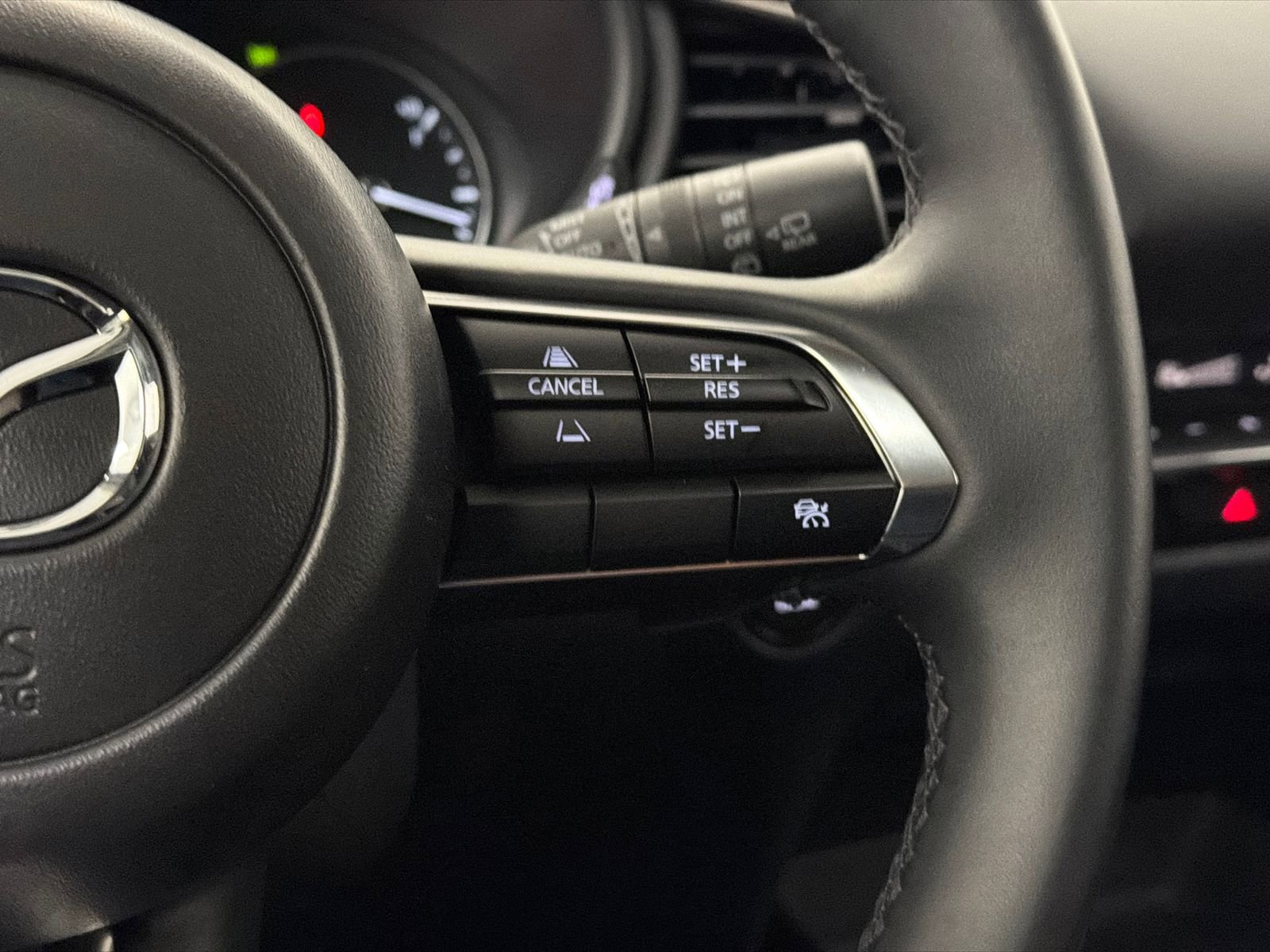 Certified 2025 MAZDA CX-30 AWD 2.5 S w/ Premium Package image 21