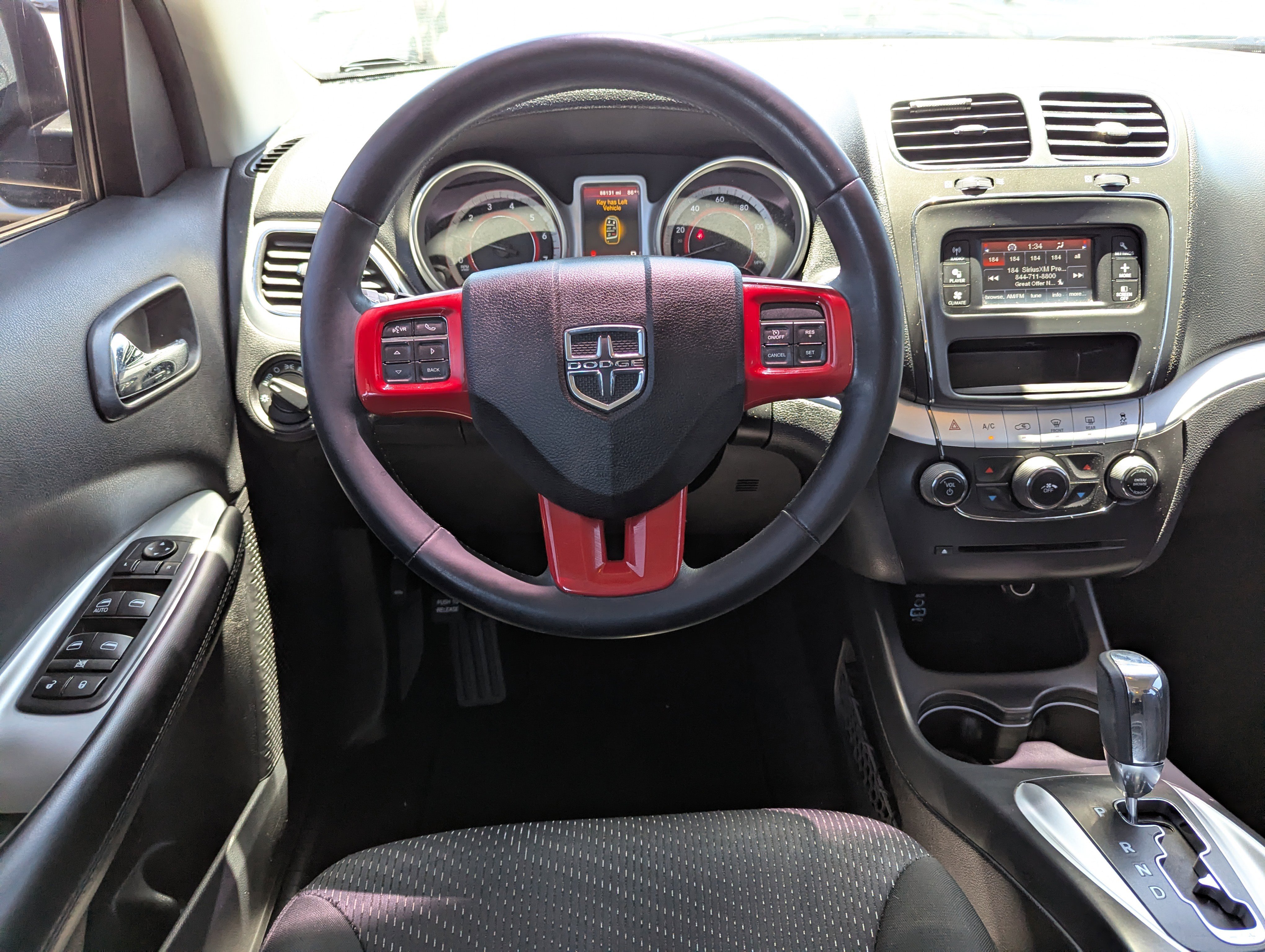 Used 2020 Dodge Journey SE w/ SE Popular Equipment Group image 13