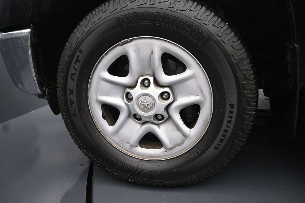 Used 2021 Toyota Tundra SR5 AWD/4WD image 14