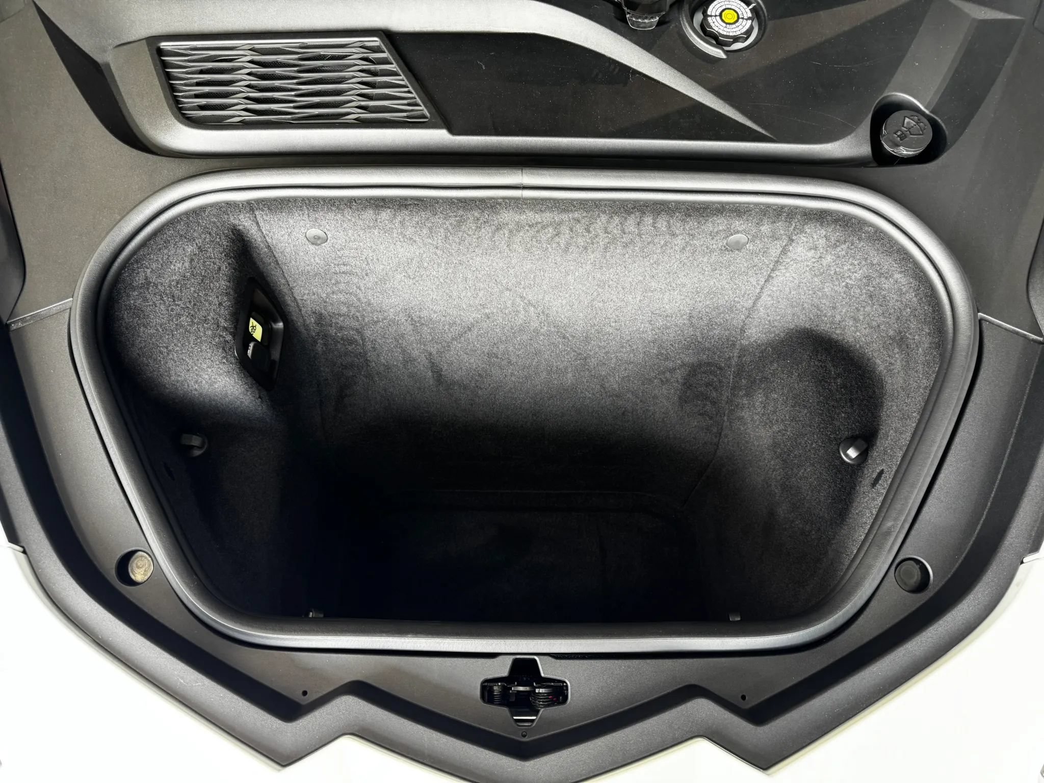 Used 2023 Chevrolet Corvette Stingray Premium Conv w/ Z51 Performance Package RWD image 66