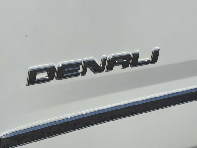 Used 2018 GMC Yukon Denali w/ Open Road Package AWD/4WD image 43
