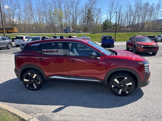 New 2026 Nissan Kicks SR w/ Cold Weather Package AWD/4WD image 17
