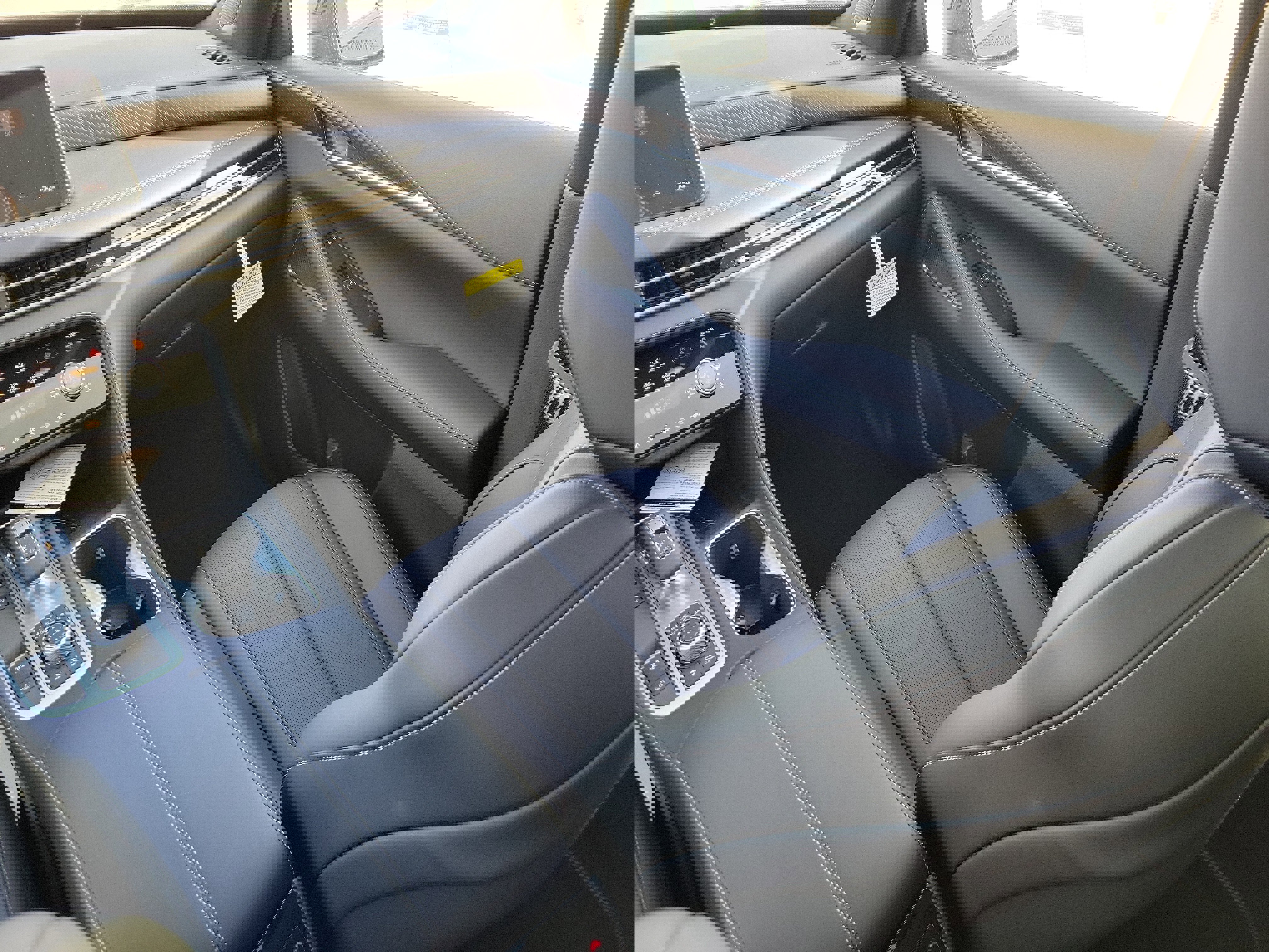 New 2026 INFINITI QX60 Sport w/ Dark Cargo Package image 3