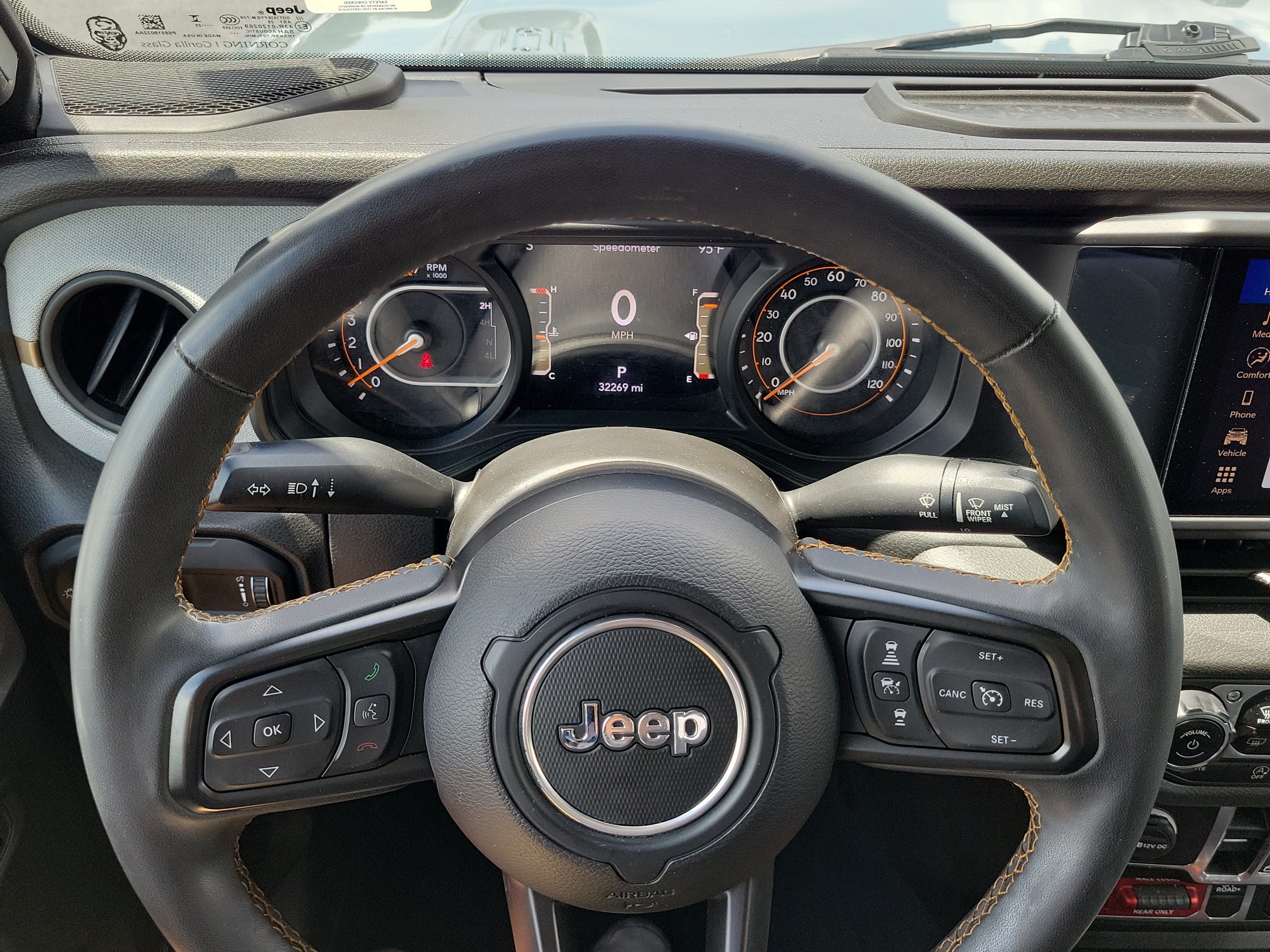 Used 2024 Jeep Gladiator Sport AWD/4WD image 22
