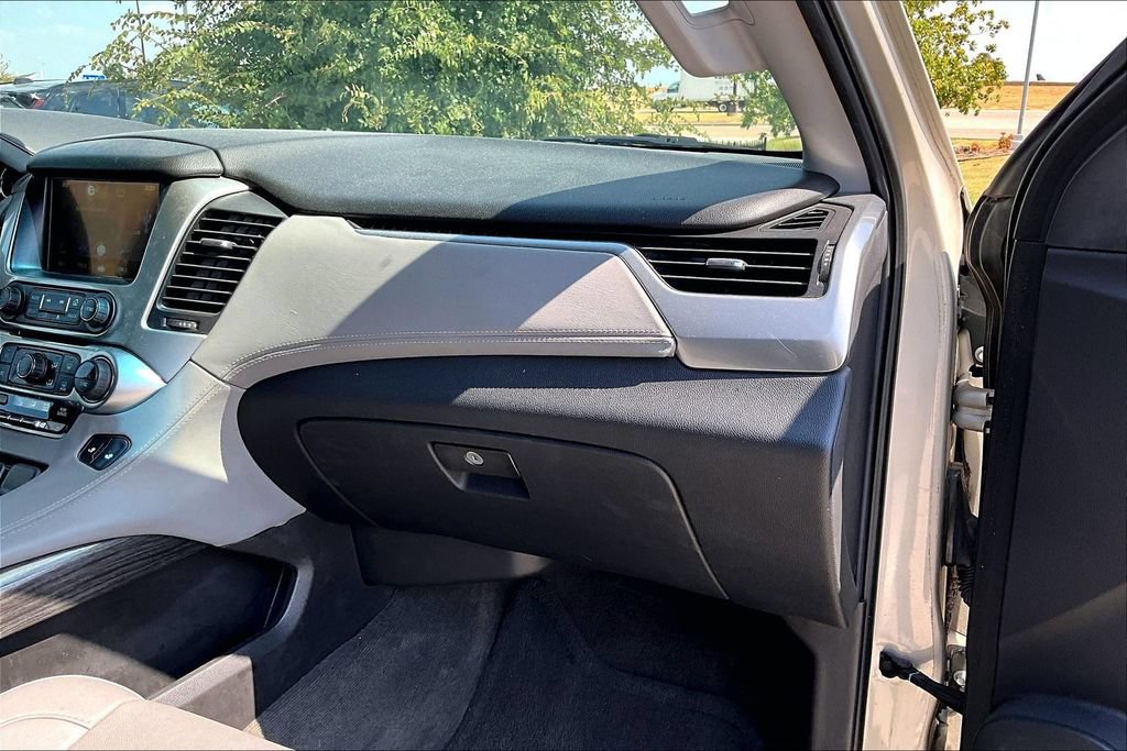 Used 2015 Chevrolet Tahoe LT RWD image 18