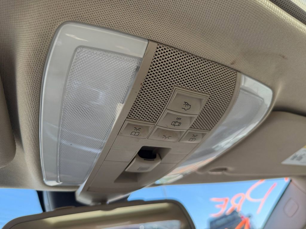 Used 2012 Mercedes-Benz C 250 Coupe image 25