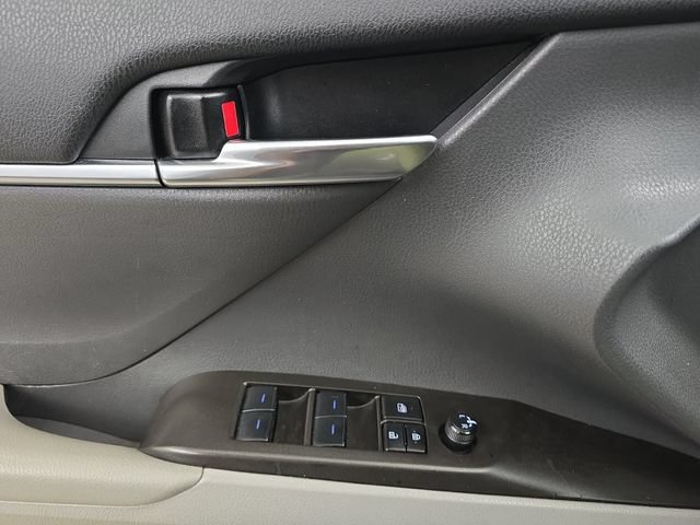 Used 2024 Toyota Camry LE w/ Convenience Package FWD image 24