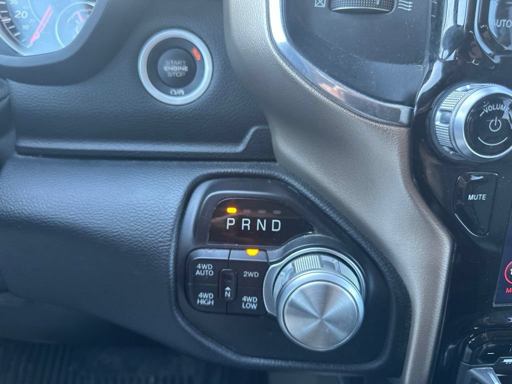 Used 2020 RAM 1500 Laramie AWD/4WD image 47