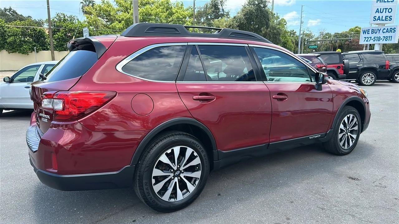 Used 2015 Subaru Outback 2.5i Limited AWD/4WD image 6