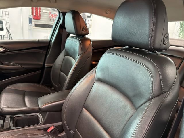 Used 2017 Chevrolet Cruze Premier image 15