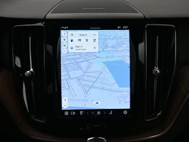 Used 2023 Volvo XC60 B6 Ultimate w/ Climate Package image 15