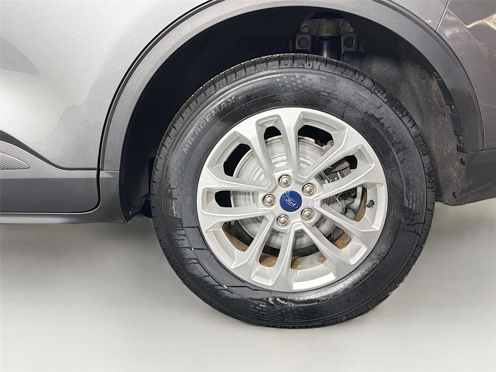 Used 2022 Ford Escape SE w/ Cold Weather Package image 30