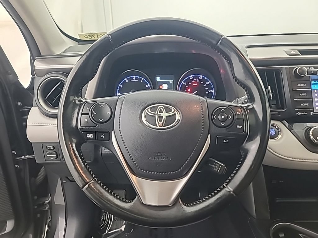 Used 2018 Toyota RAV4 XLE w/ Plus Extra Value Package FWD image 31
