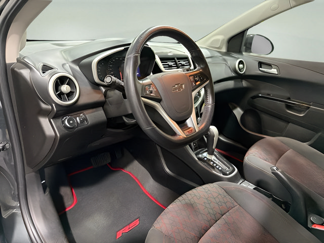 Used 2019 Chevrolet Sonic LT FWD image 10