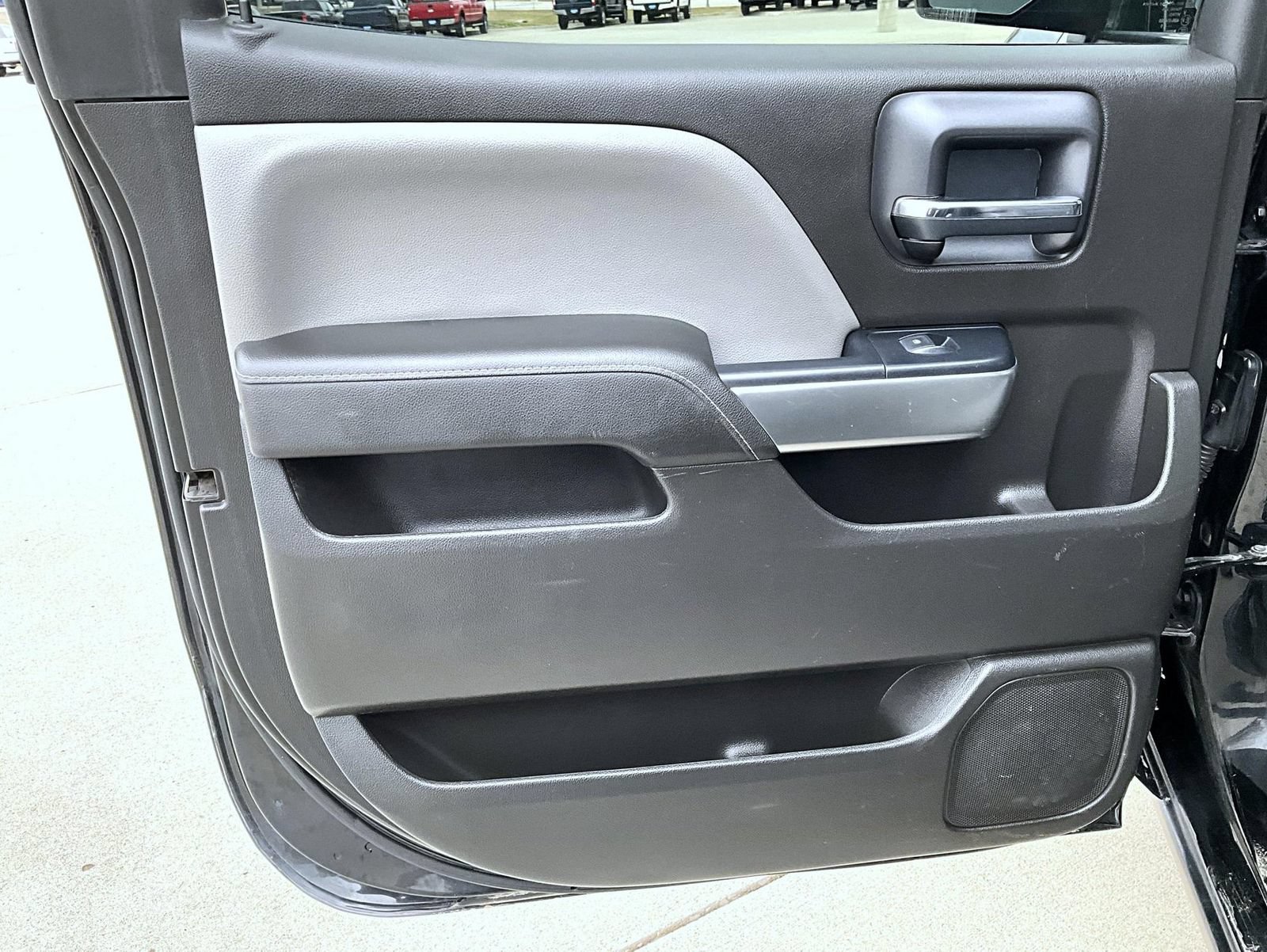 Used 2018 Chevrolet Silverado 1500 LT w/ Trailering Package AWD/4WD image 21