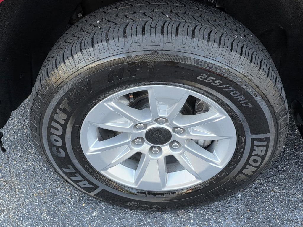 Used 2022 Chevrolet Silverado 1500 LT image 29