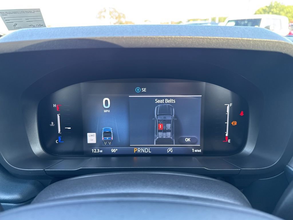 New 2025 Ford Maverick Lariat w/ Black Appearance Package image 28