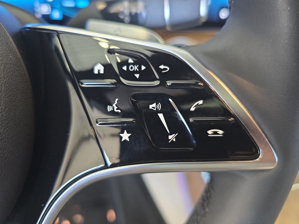Certified 2022 Mercedes-Benz E 450 4MATIC Sedan image 20