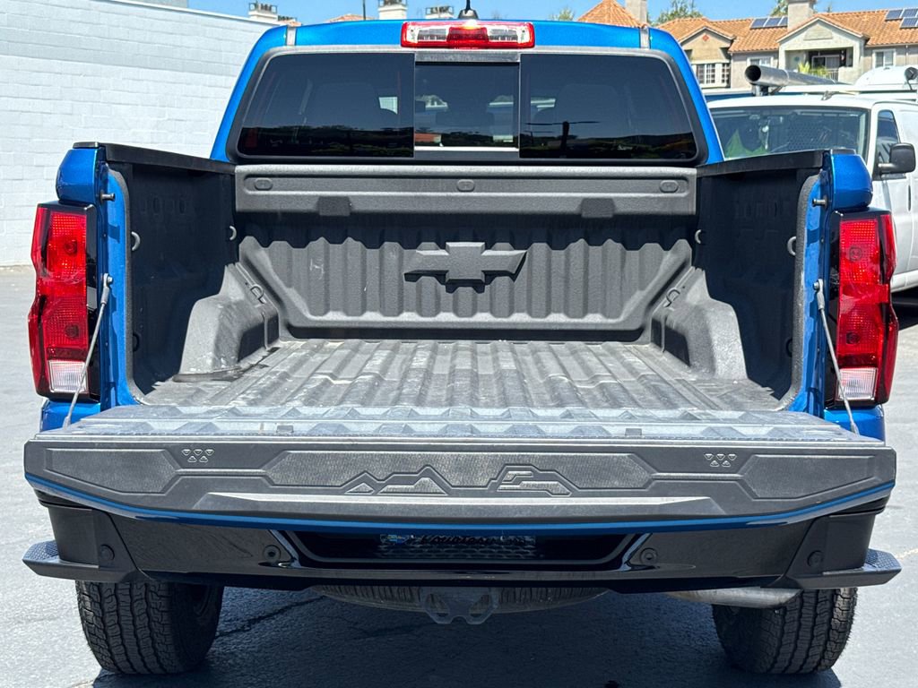 Used 2024 Chevrolet Colorado Trail Boss w/ Technology Package AWD/4WD image 11