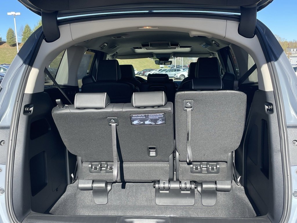 New 2026 Honda Odyssey Touring image 18