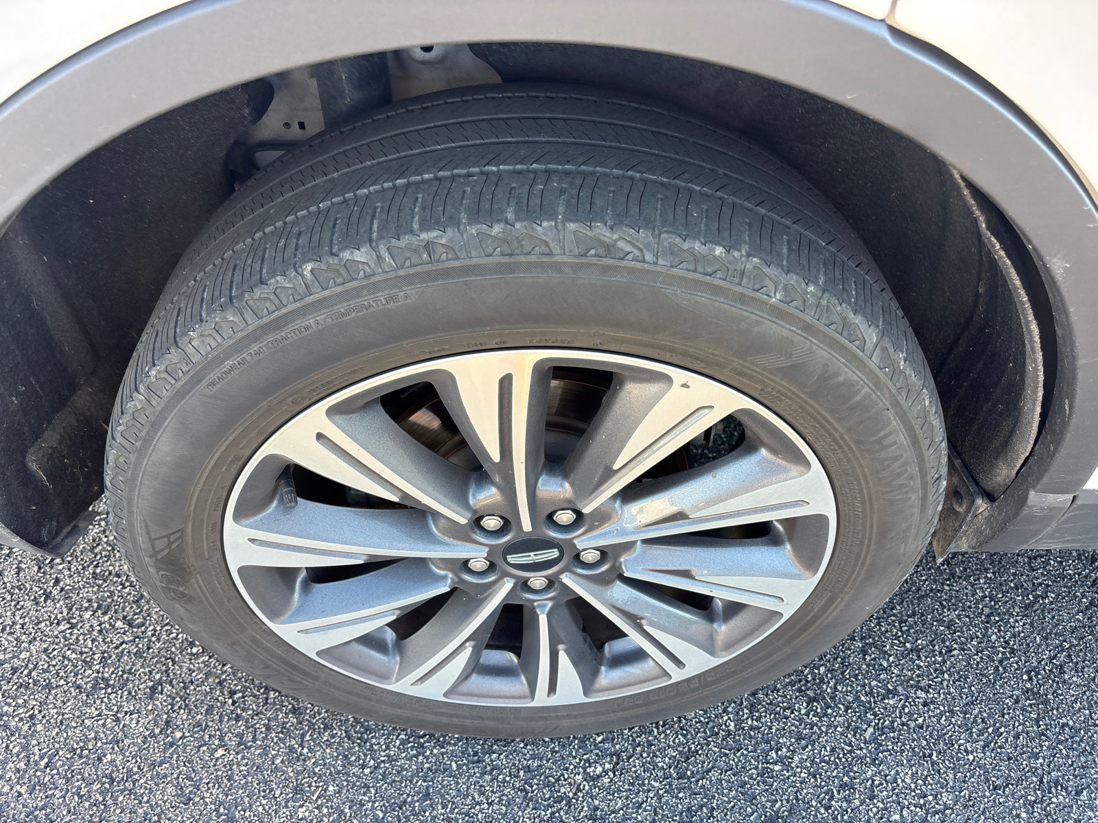 Used 2022 Lincoln Corsair Reserve FWD image 10