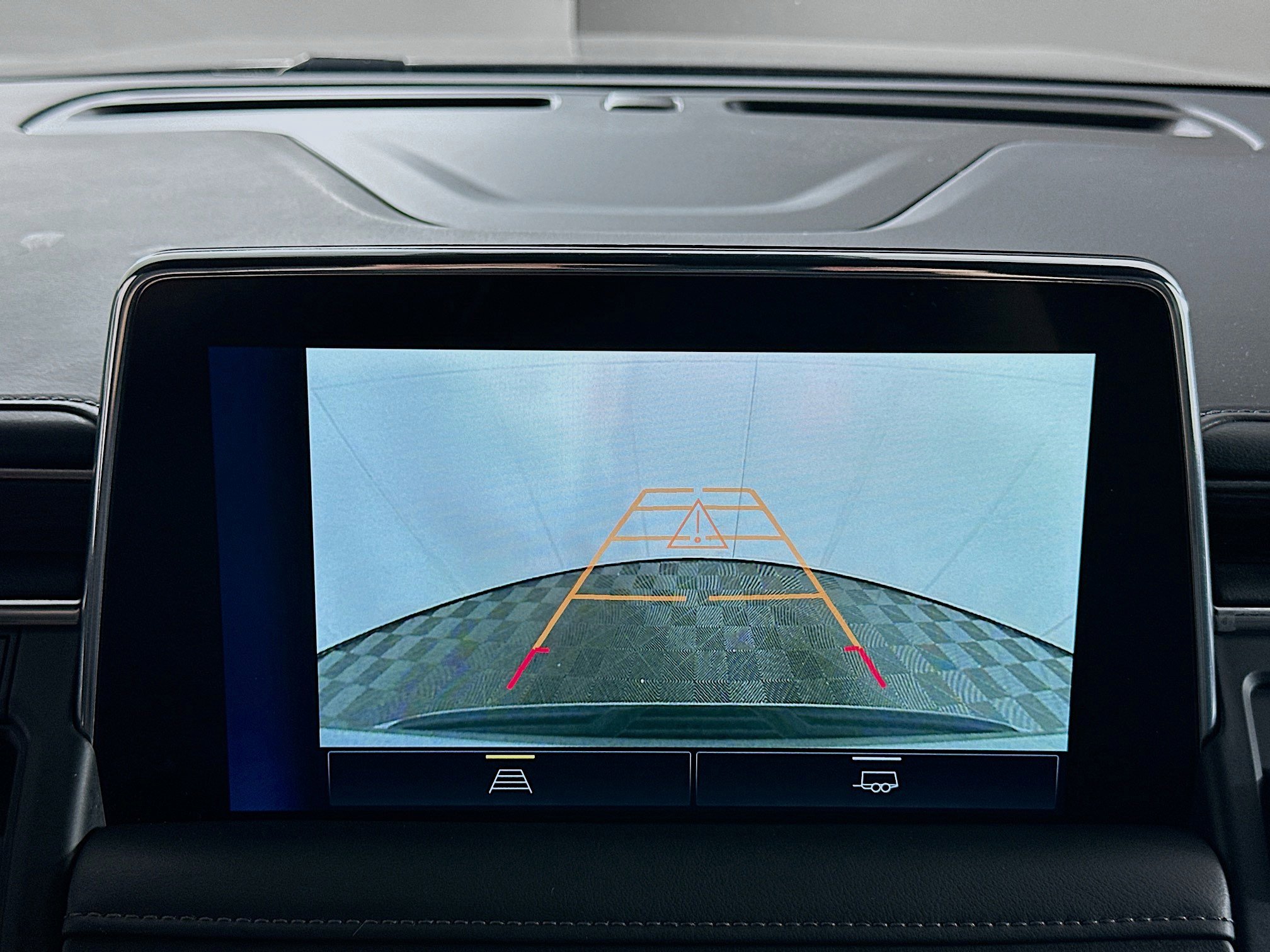 Used 2024 Chevrolet Tahoe LT image 22