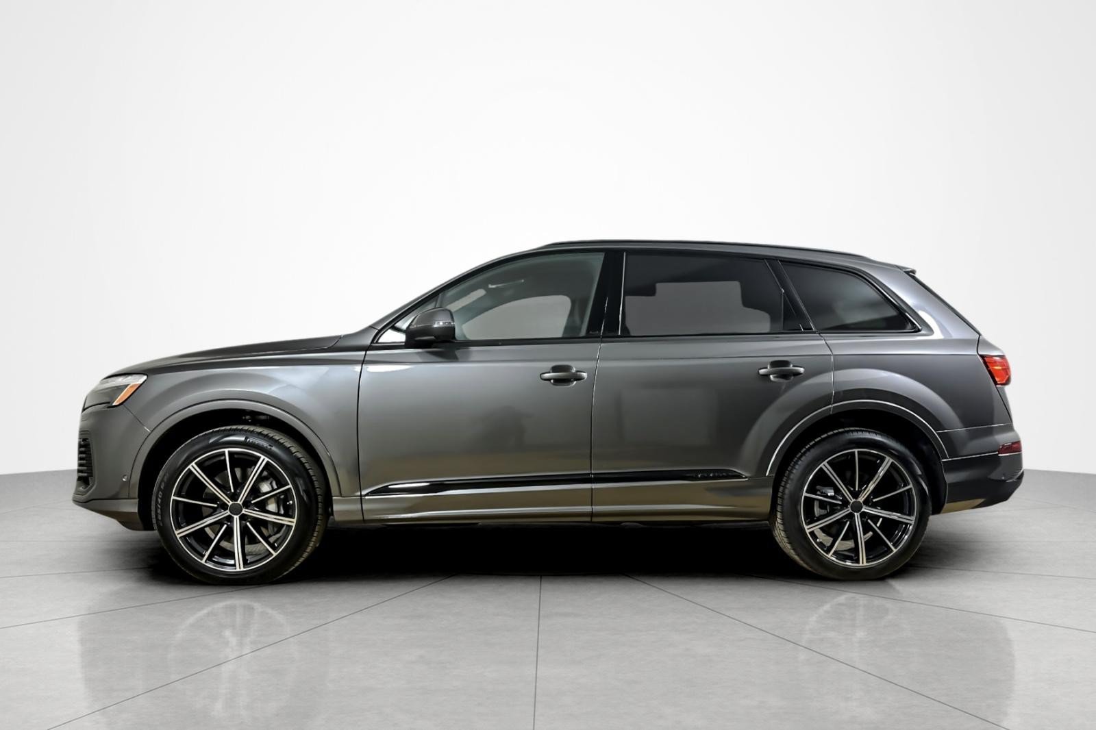 New 2026 Audi Q7 2.0T Premium Plus AWD/4WD image 3