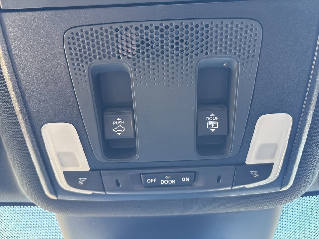 Used 2024 Honda Pilot TrailSport image 25