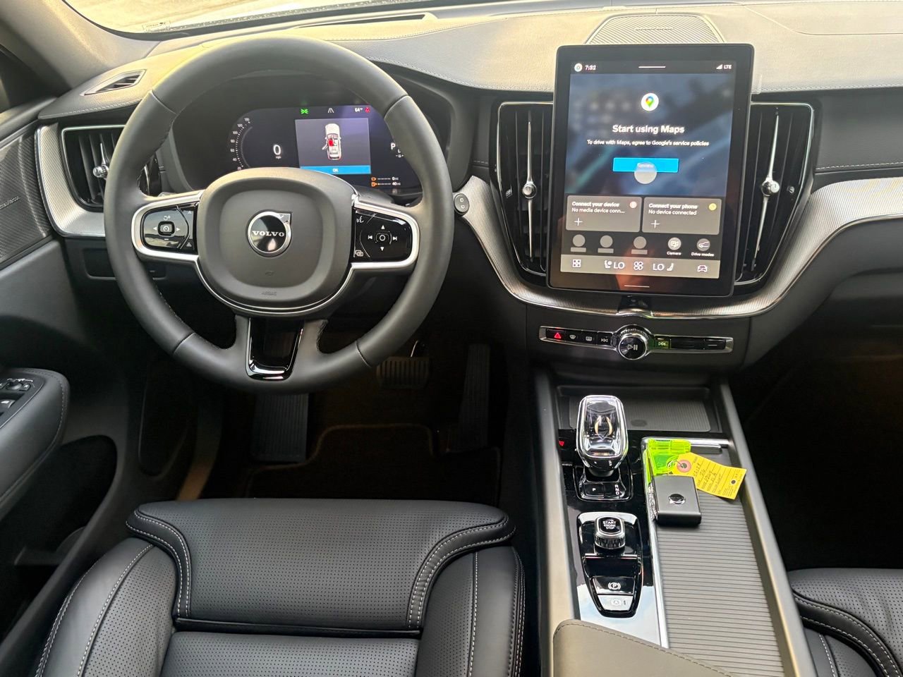 New 2026 Volvo XC60 T8 Ultra w/ Protection Package Premier image 12