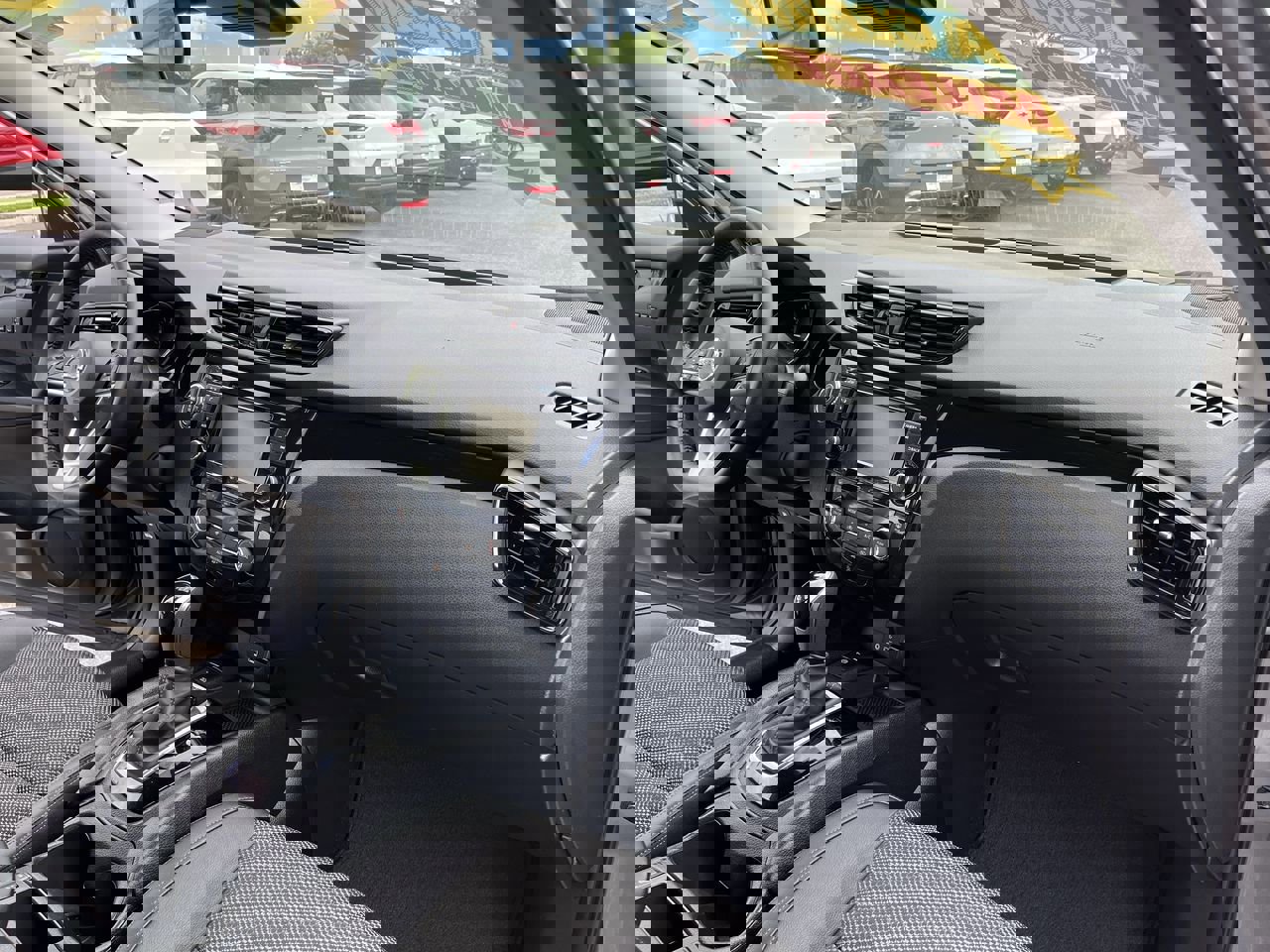 Used 2022 Nissan Rogue Sport SV w/ Technology Package AWD/4WD image 26