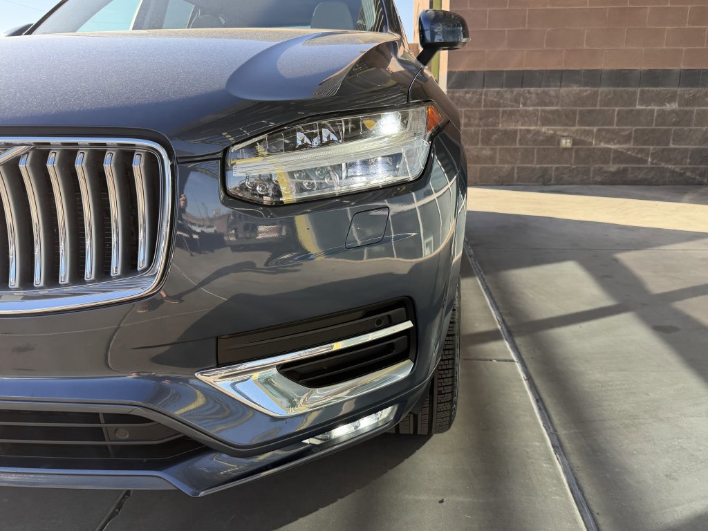 Used 2023 Volvo XC90 B6 Plus w/ Protection Package Premier image 11