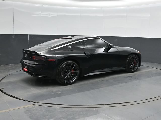 Used 2024 Nissan Z Performance w/ Floor Mat Package RWD image 3