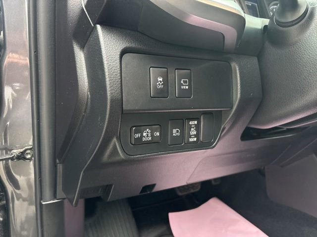 Used 2023 Toyota Tacoma Limited image 29