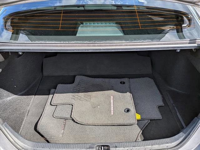 Used 2022 Toyota Camry XSE image 6